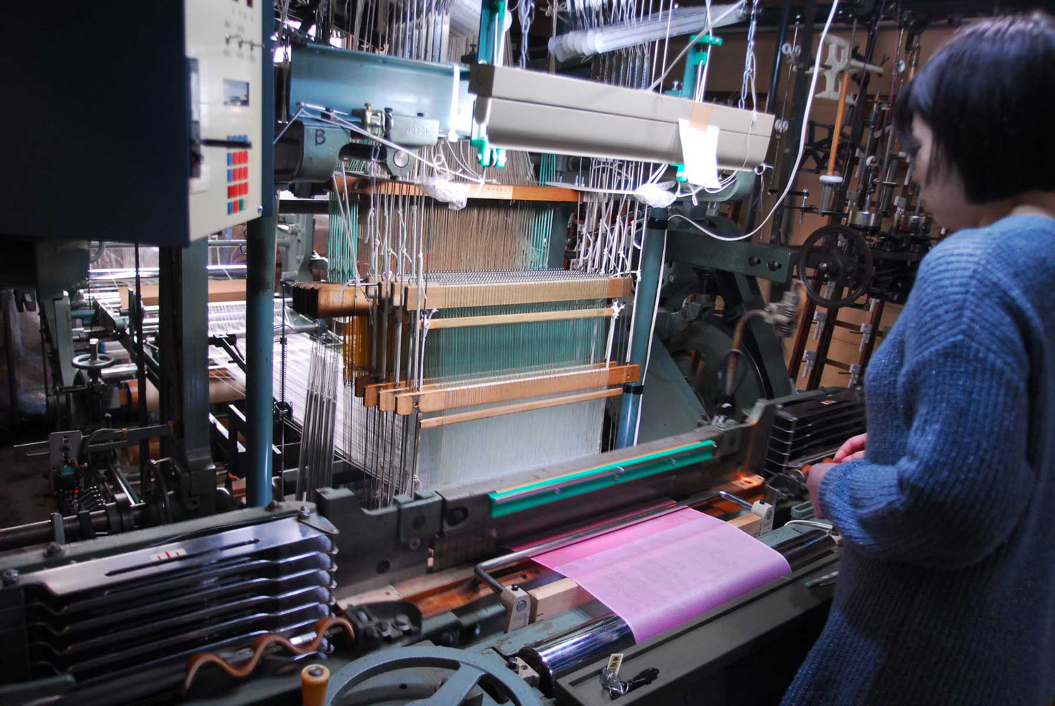 西陣織について | わき善織物有限会社